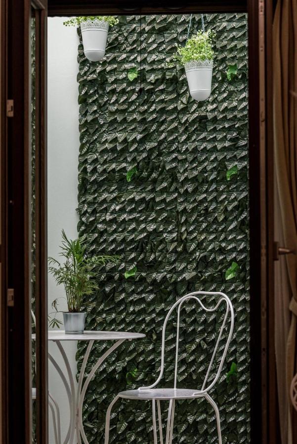 Mokamvilia Petrokefálion Buitenkant foto